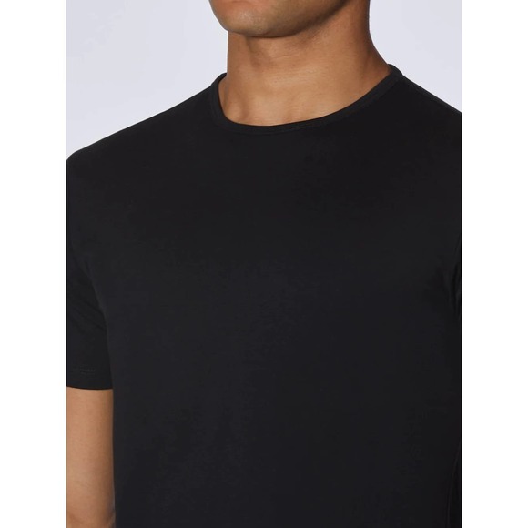 Cuts Clothing Men's Elongated Crew Neck Signature Fit Tee T-Shirt in Black - Picture 5 of 9